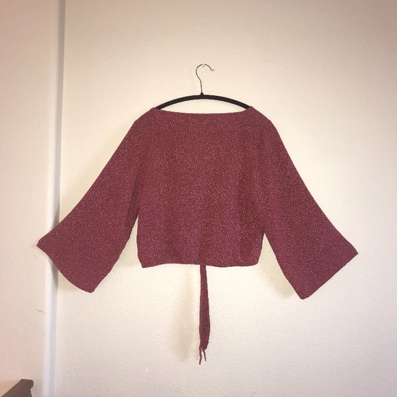 Red and white polka-dot crop top - Picture 2 of 4